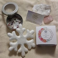 Bougie green Tree " amour" quartz rose+ rose Bougie green Tree " amour" quartz rose+ rose