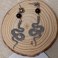 boucles d’oreilles onyx et serpent boucles d 'oreilles serpent et pierre onyx- acier inoxydable