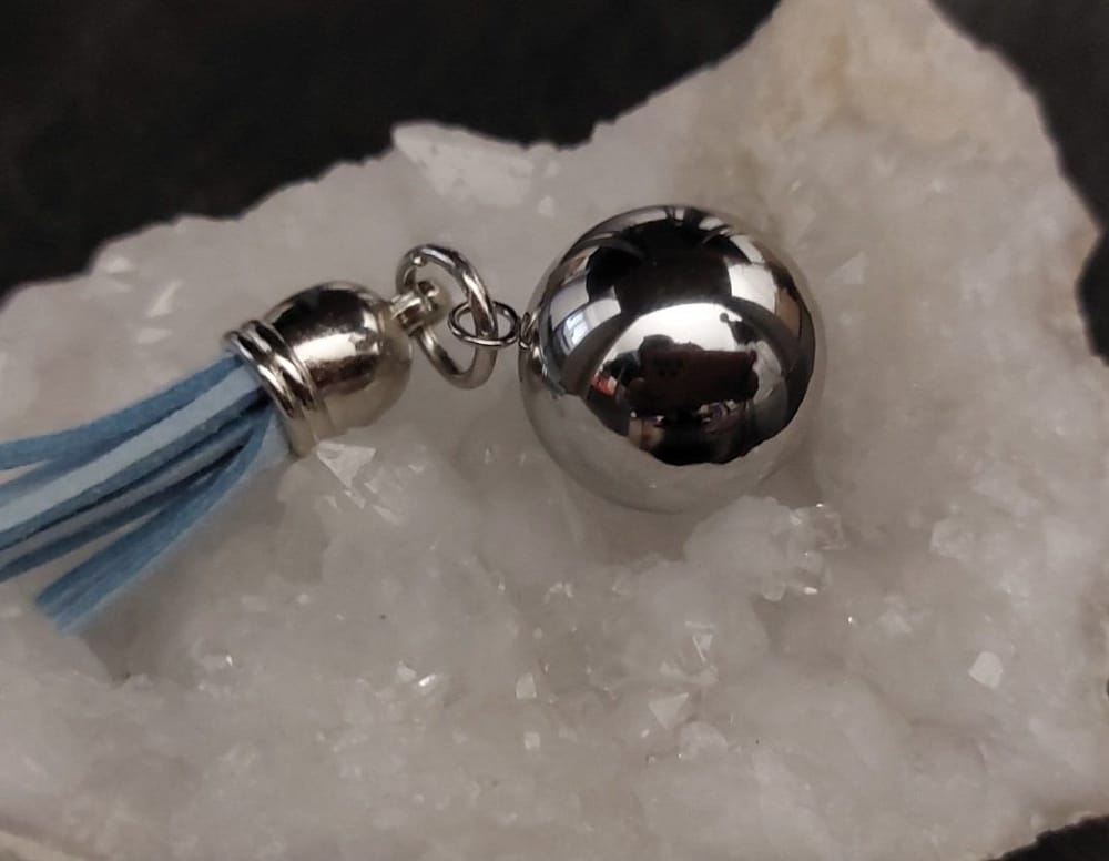 2025/09/1000051571.jpg Bola de grossesse 3-en-1 – Collier d’amour et de lien