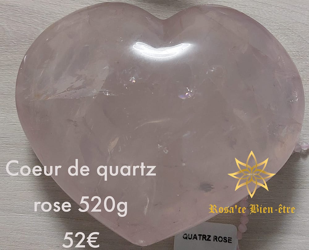 quartz rose en forme de cœur cœur en quartz rose