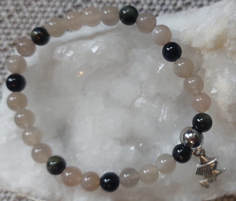 2025/01/1000028288.jpg Bracelet protection lunaire - pierre de lune et œil de faucon