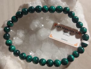 2024/08/1000038500-scaled.jpg Bracelet Malachite perles 6mm