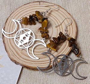 phase lunaire et oeil de tigre boucles d 'oreilles phase lunaire et œil de tigre