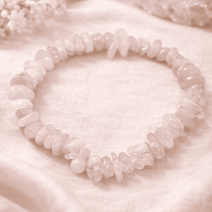 bracelet baroque kunsite 💬 Idéale pour les cœurs sensibles, les périodes de stress ou de reconstruction émotionnelle. 👉 Un bracelet d’une grande douceur, enveloppant et réconfortant.