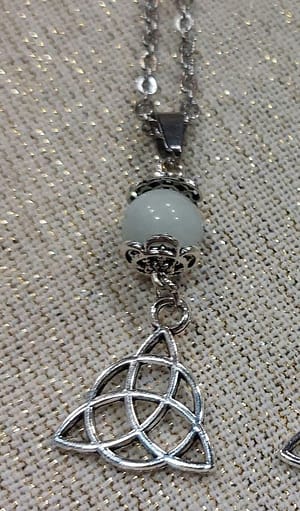 collier angelite et trinité collier angelite et trinité