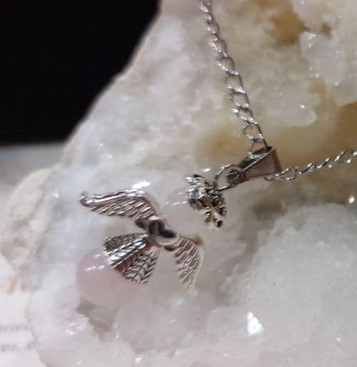 collier ange quartz rose collier ange quartz rose