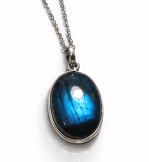 collier labradorite reflet bleu
